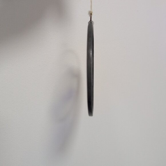 Lighthouse & Sea/Sea Gull Round Sun Catcher - Picture 3 of 4